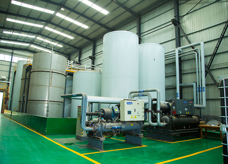 參觀(guān)工廠(chǎng)